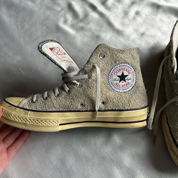 This Never That Converse - Picture 2 of 4